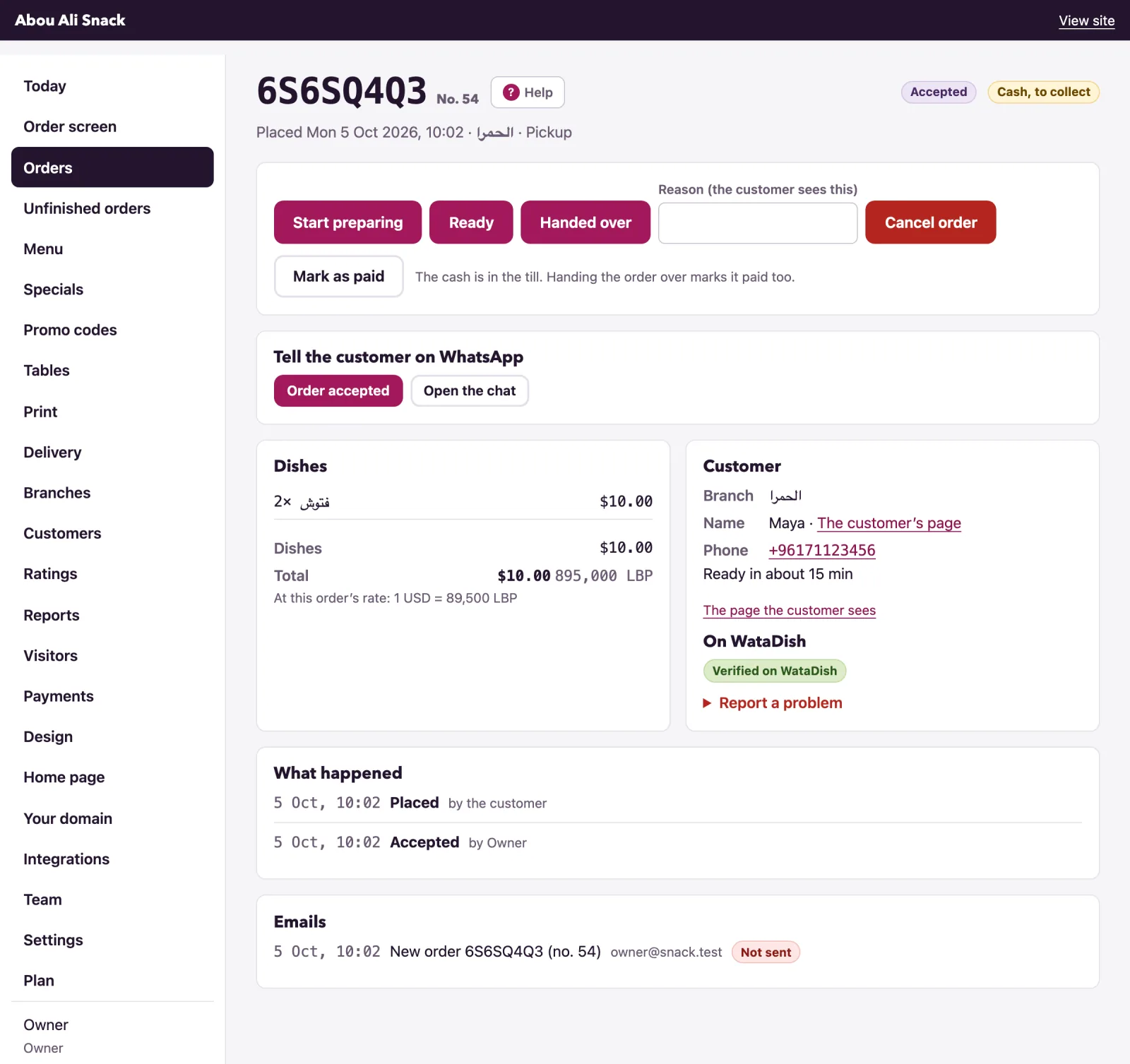 An accepted order's page shows its dishes, its customer and what happened.